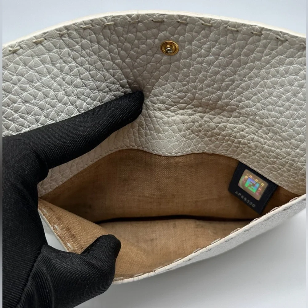 Fendi Selleria Leather Bifold Wallet – Made in Italy - Picture 5 of 10